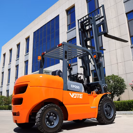 Vier Räder 1,5 Tonnen 2 Tonnen 3 Tonnen 4 Tonnen 5 Tonnen 10 Tonnen 3 m 5 m 6 m Batteriebetrieb Elektrischer Diesel-Benzin-LPG-Gelände-Rough-Gabelstapler-LKW-Gabelstapler mit Fabrikpreis